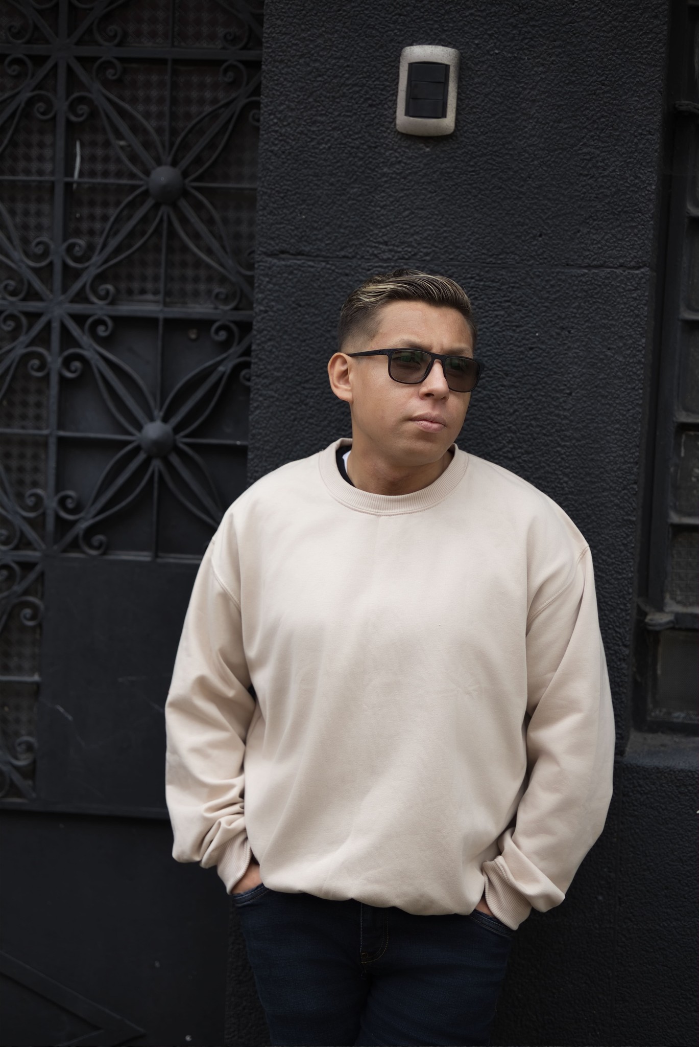 Hoodie Cuello Redondo Marca Propia