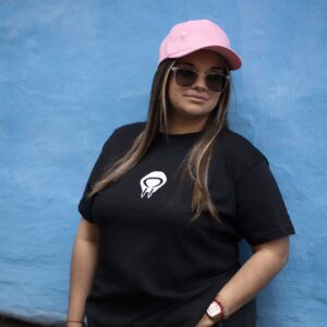 Camiseta Negra Estampada